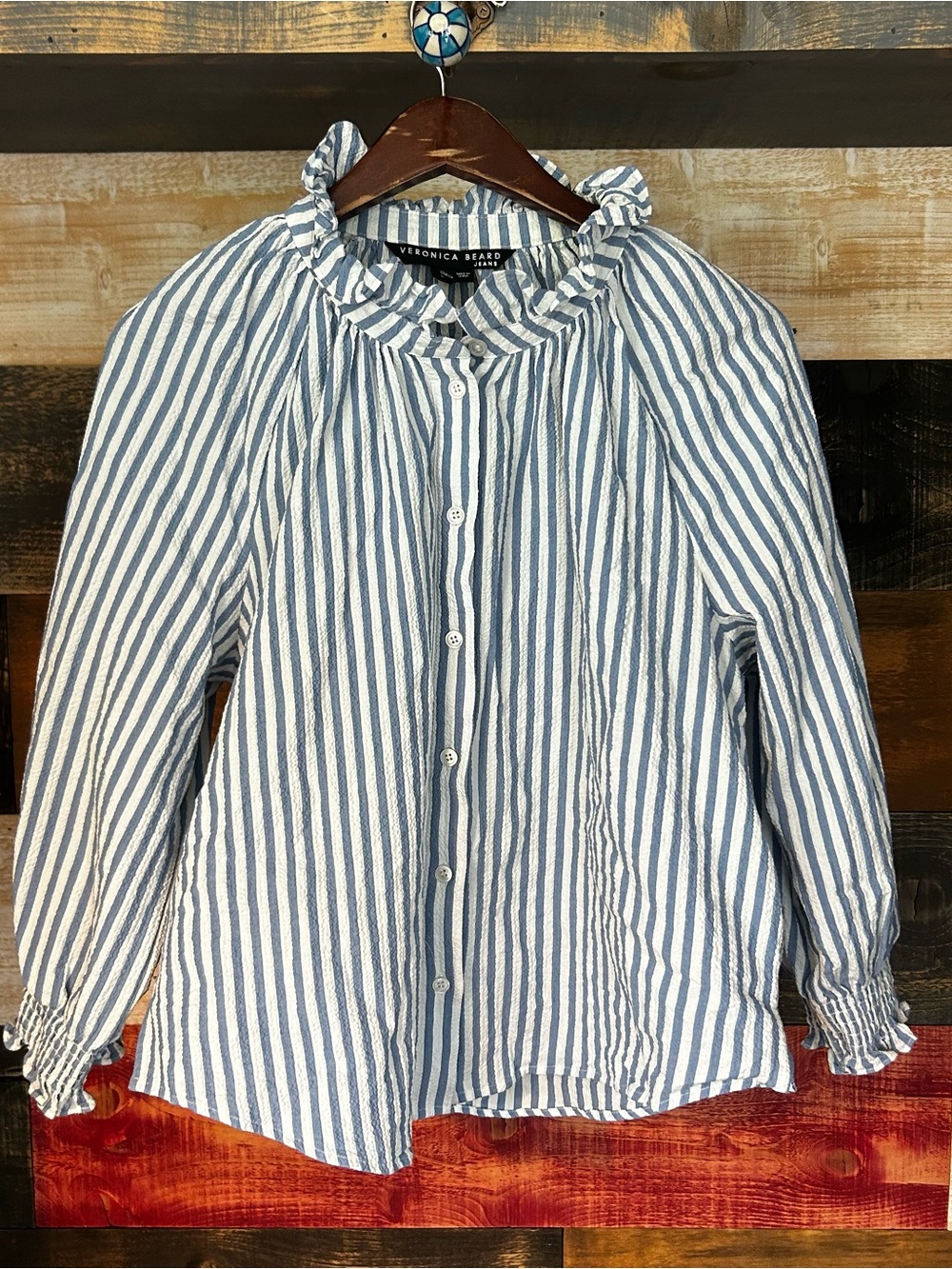Veronica Beard Blue White Striped Ruffle Collar Button-Up Top seersucker large